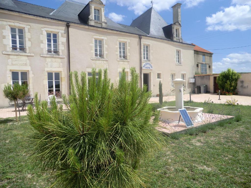 Chateau Sainte Marie Ξενοδοχείο Dompierre-sur-Charente Εξωτερικό φωτογραφία