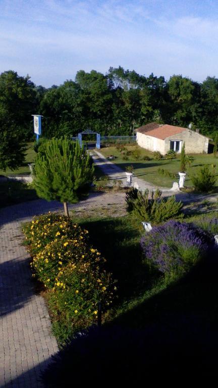 Chateau Sainte Marie Ξενοδοχείο Dompierre-sur-Charente Εξωτερικό φωτογραφία